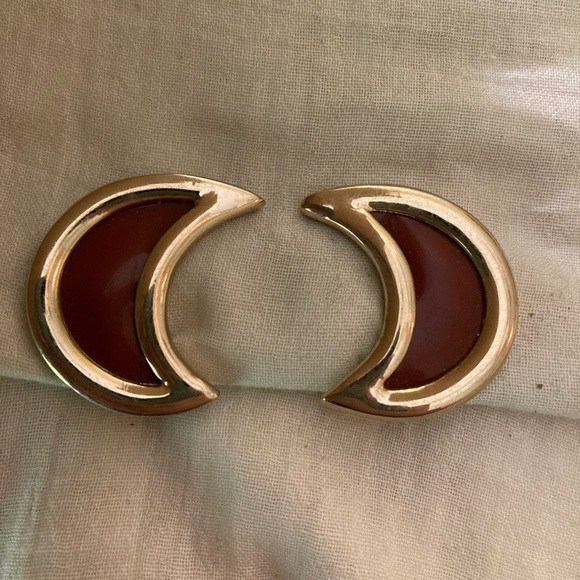 Jewelry - Bergere’ Vintage Half Moon Red Clip‎ on Earrings